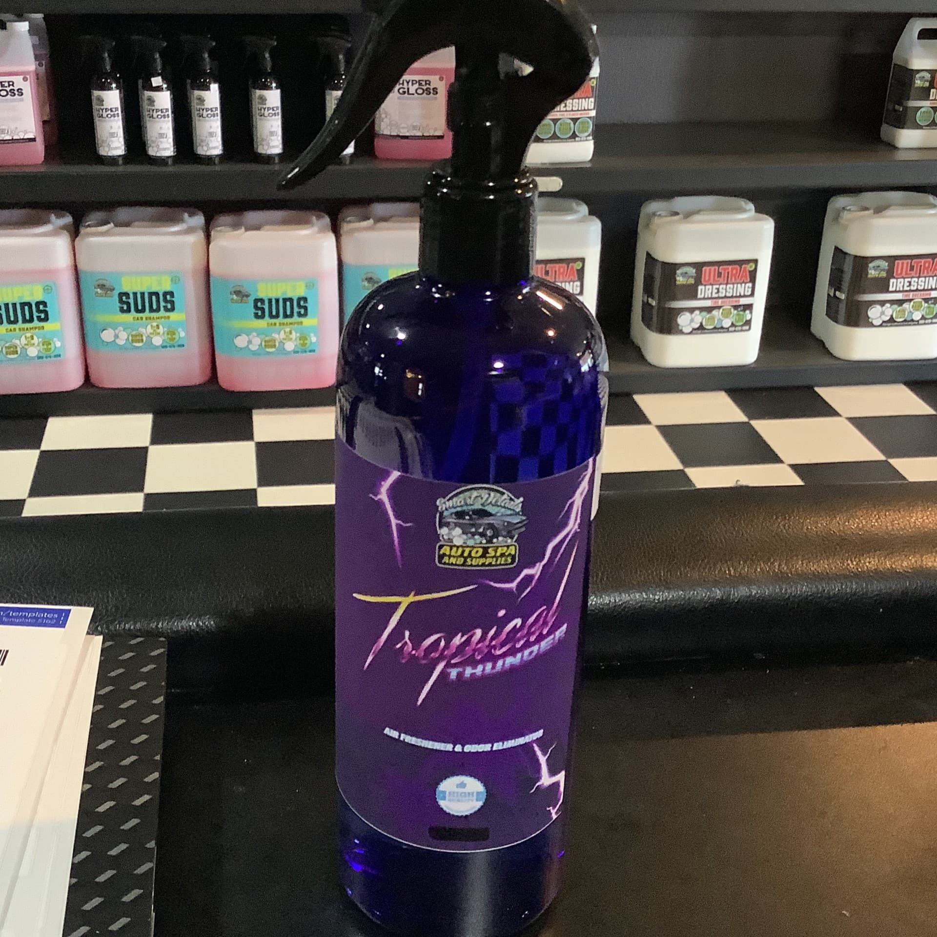 Tropical Thunder / 16OZ