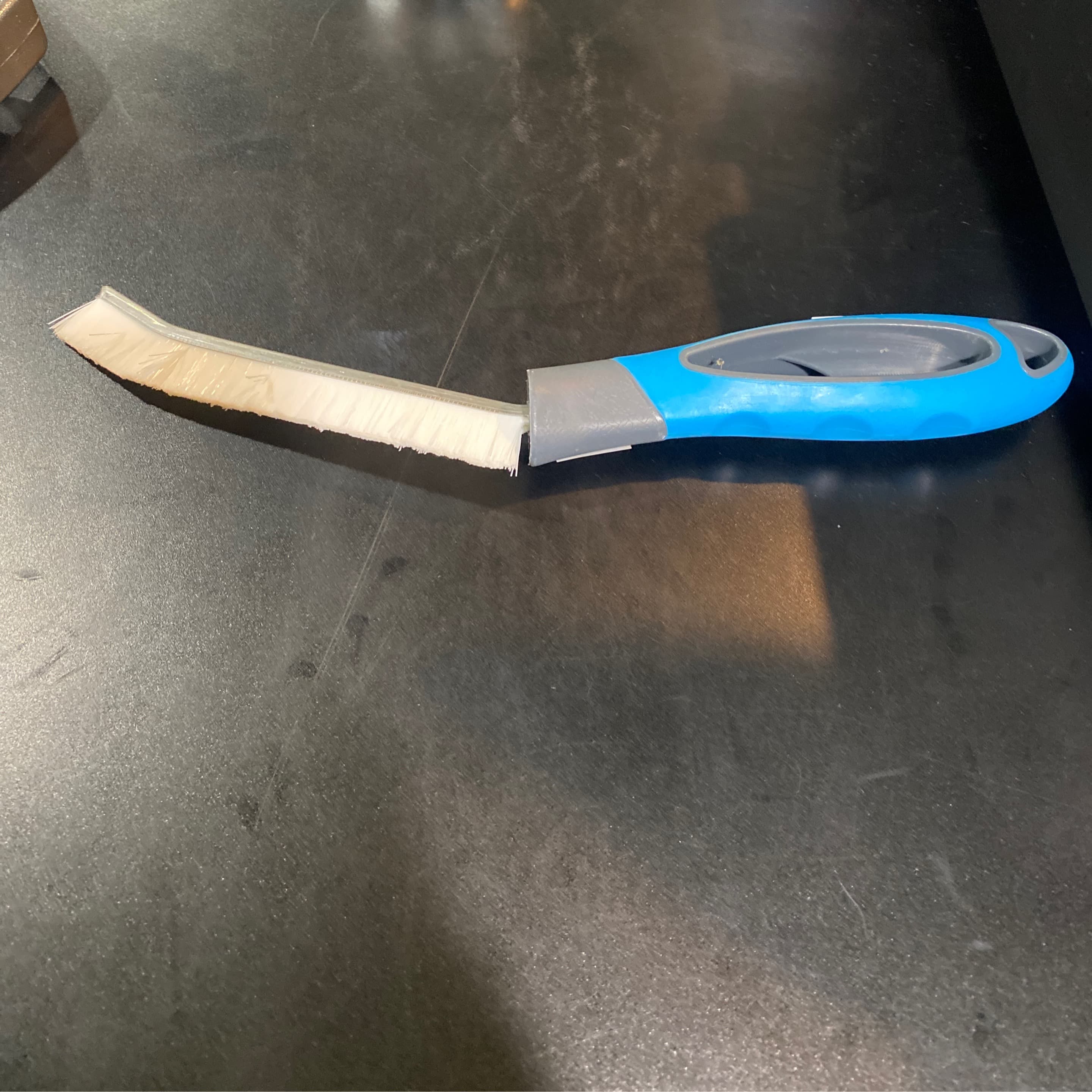 Crevice Brush / 6inch