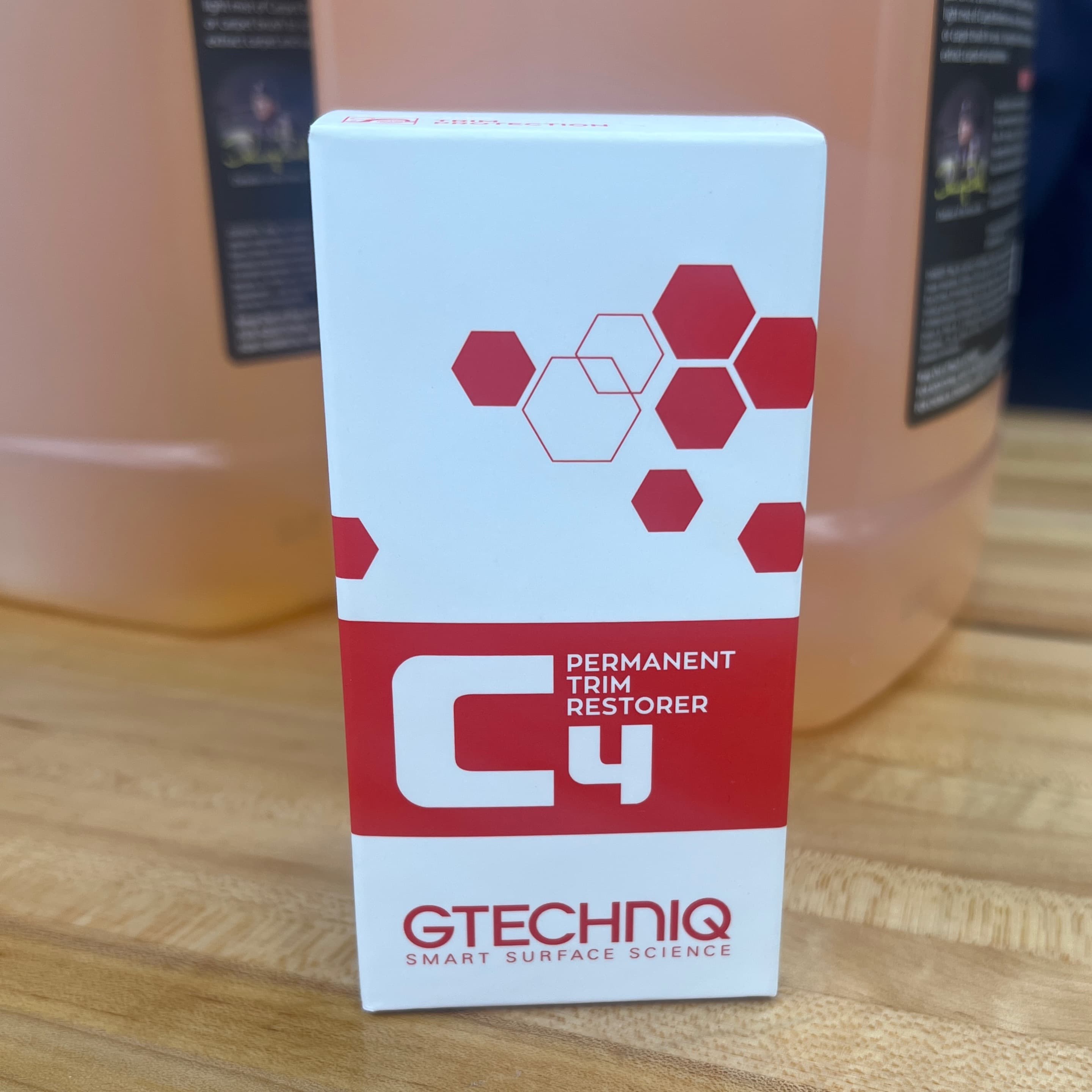 C4 Permanent Trim Restorer / 30ml